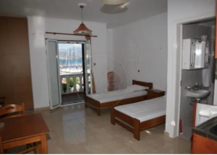 Κaryatis Studios Lixouri