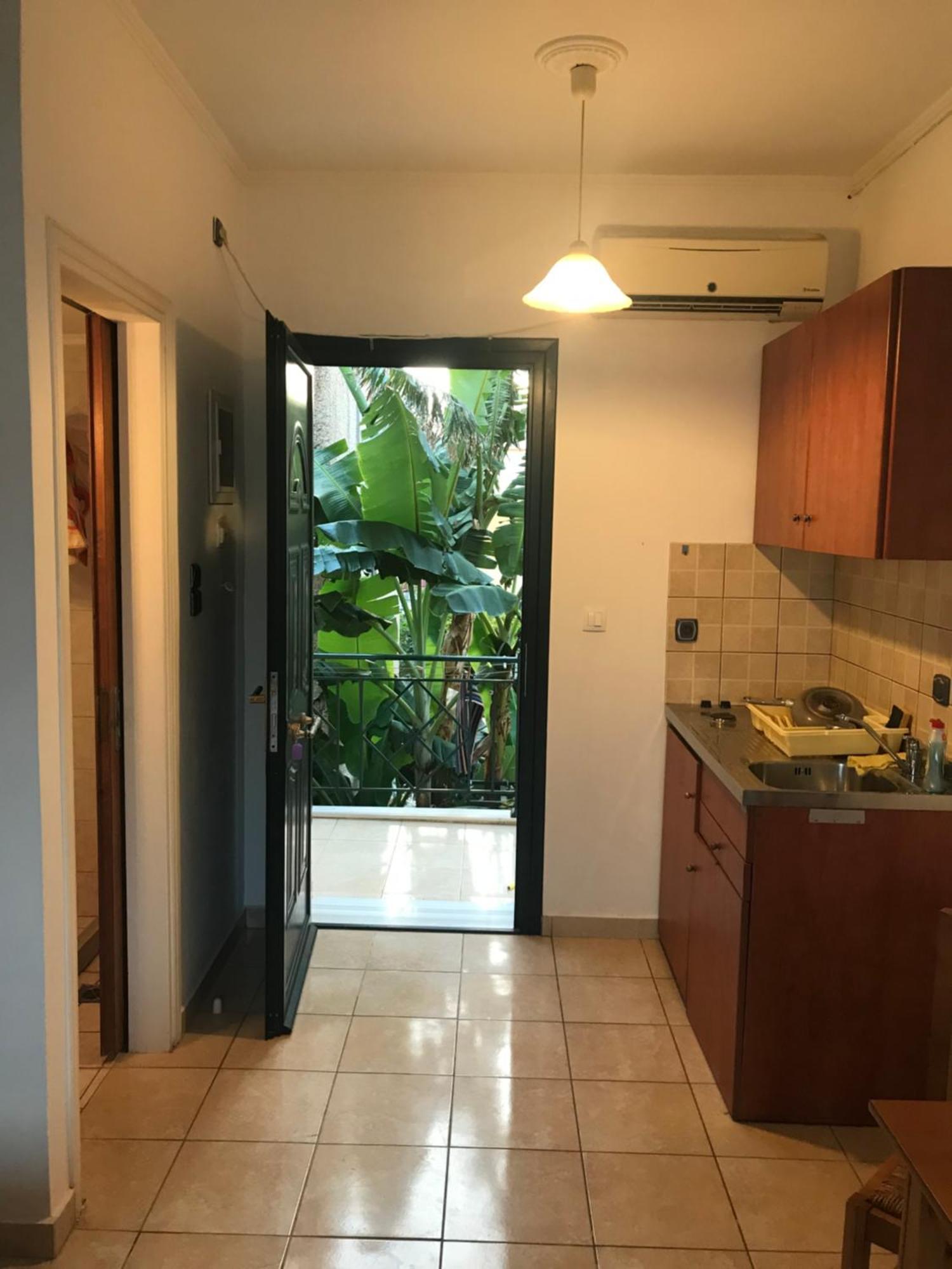 Apartment κaryatis